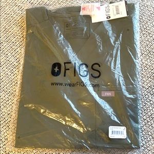 Men’s Moss Leon - Two-Pocket Scrub Top